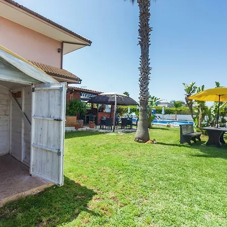 Sicilia Bella Bed & Breakfast 4*
